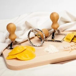 Set Di 3 Stampini Per Ravioli 11 Set Di 3 Stampini Per Ravioli -Elettrodomestici Negozio 10038035 yy 0003 logo